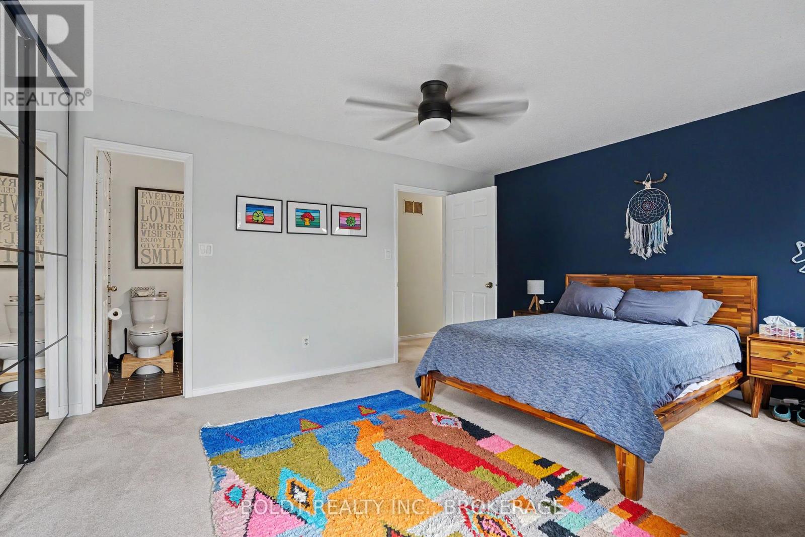 #12 7 DAVIDSON BOULEVARD - 22