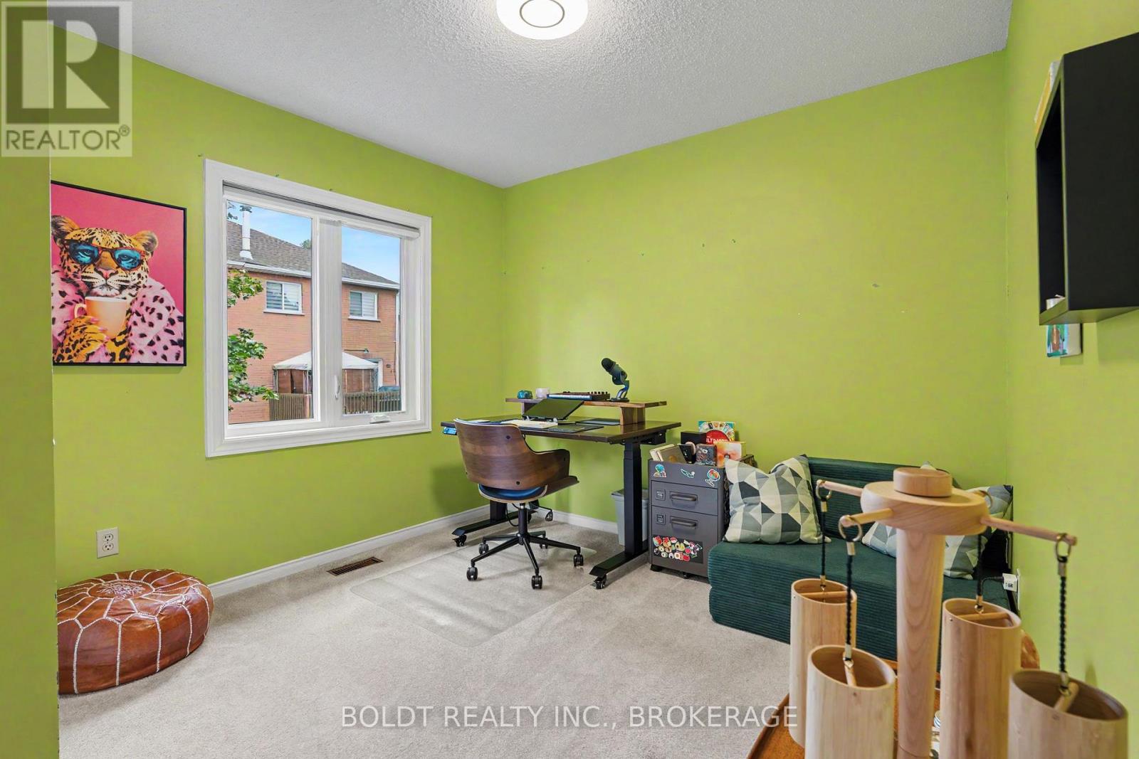 #12 7 DAVIDSON BOULEVARD - 28