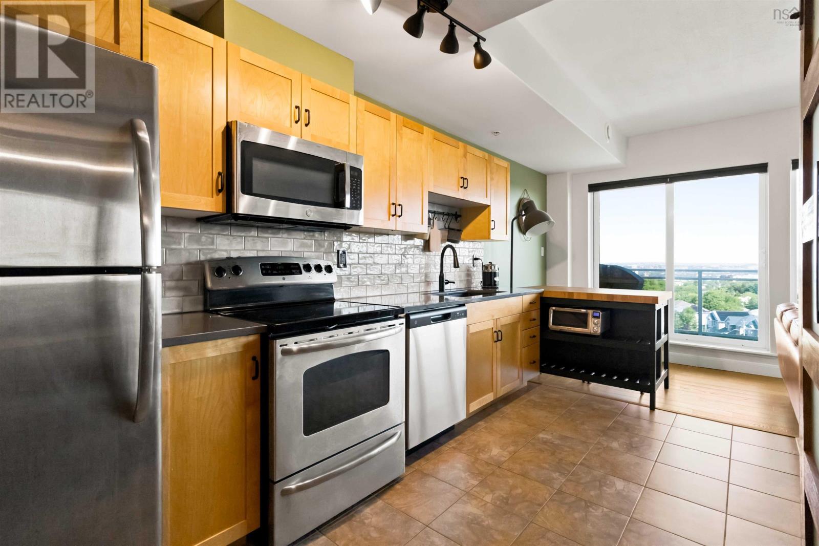 813 60 Walter Havill Drive, Halifax — photo 8