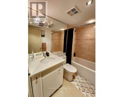 Ph09 - 633 Bay Street, Toronto, ON M5G2G4 Photo 7