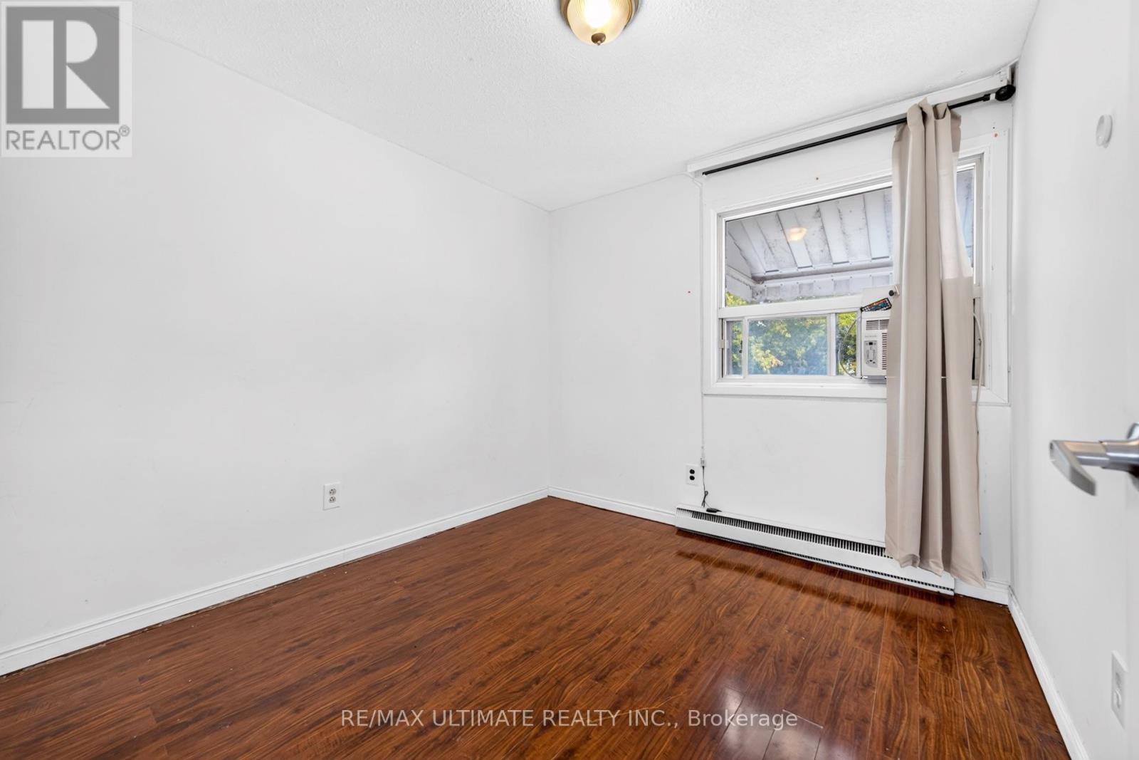 7 Grand River Court — photo 28