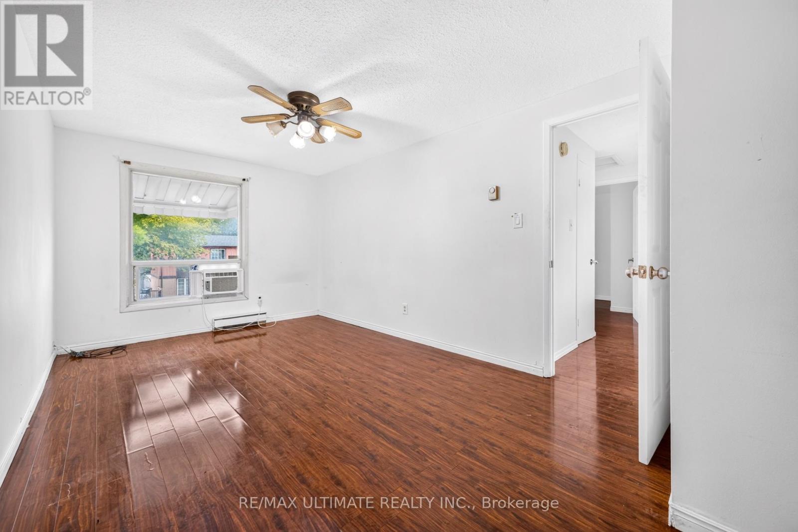 7 Grand River Court — photo 31