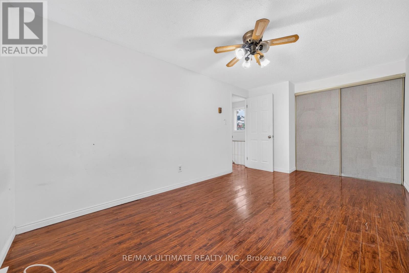 7 Grand River Court — photo 33