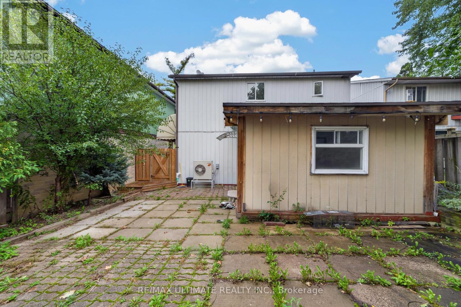 7 Grand River Court — photo 36