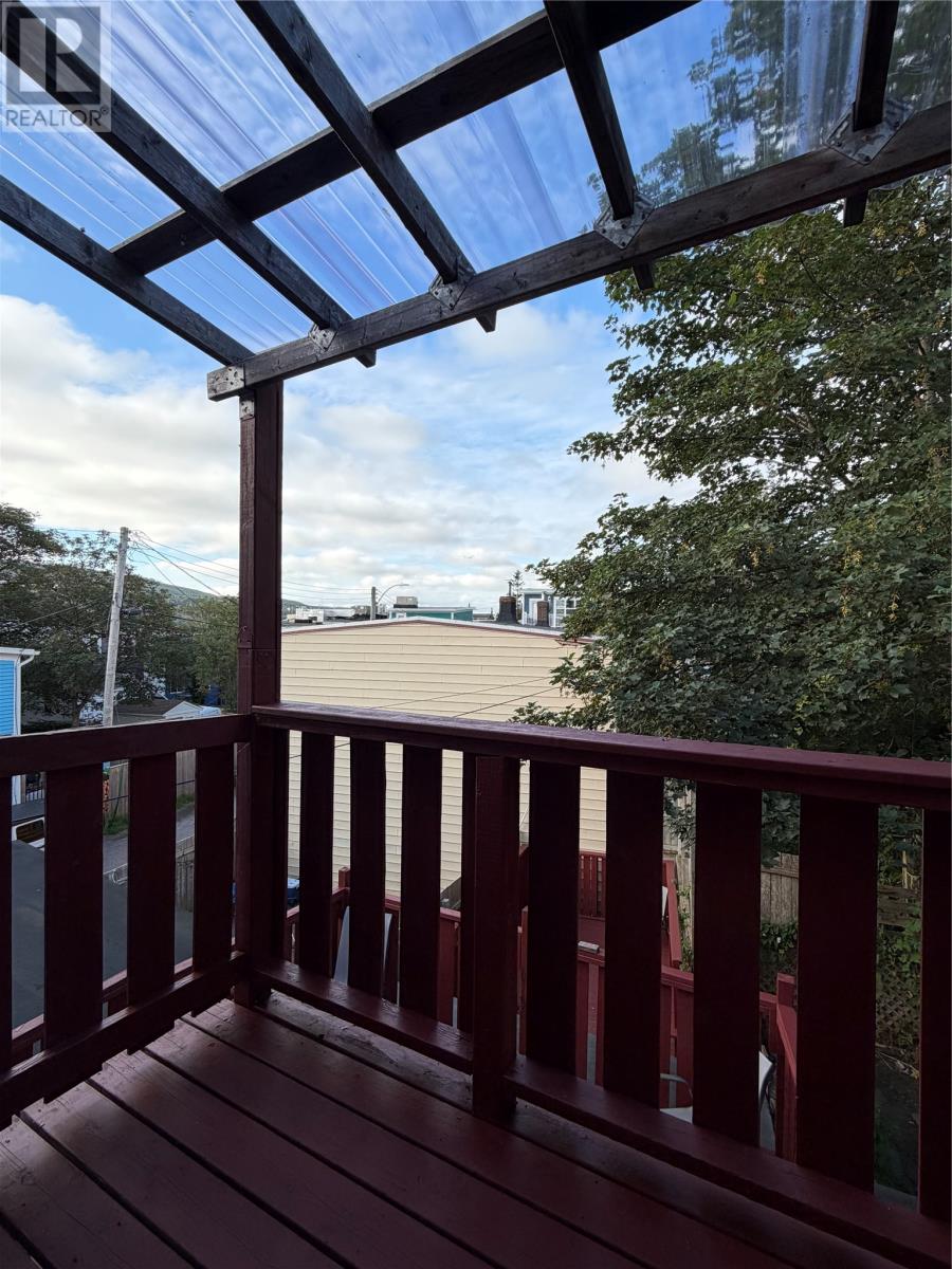 15 Colonial Street, St. John's — photo 4