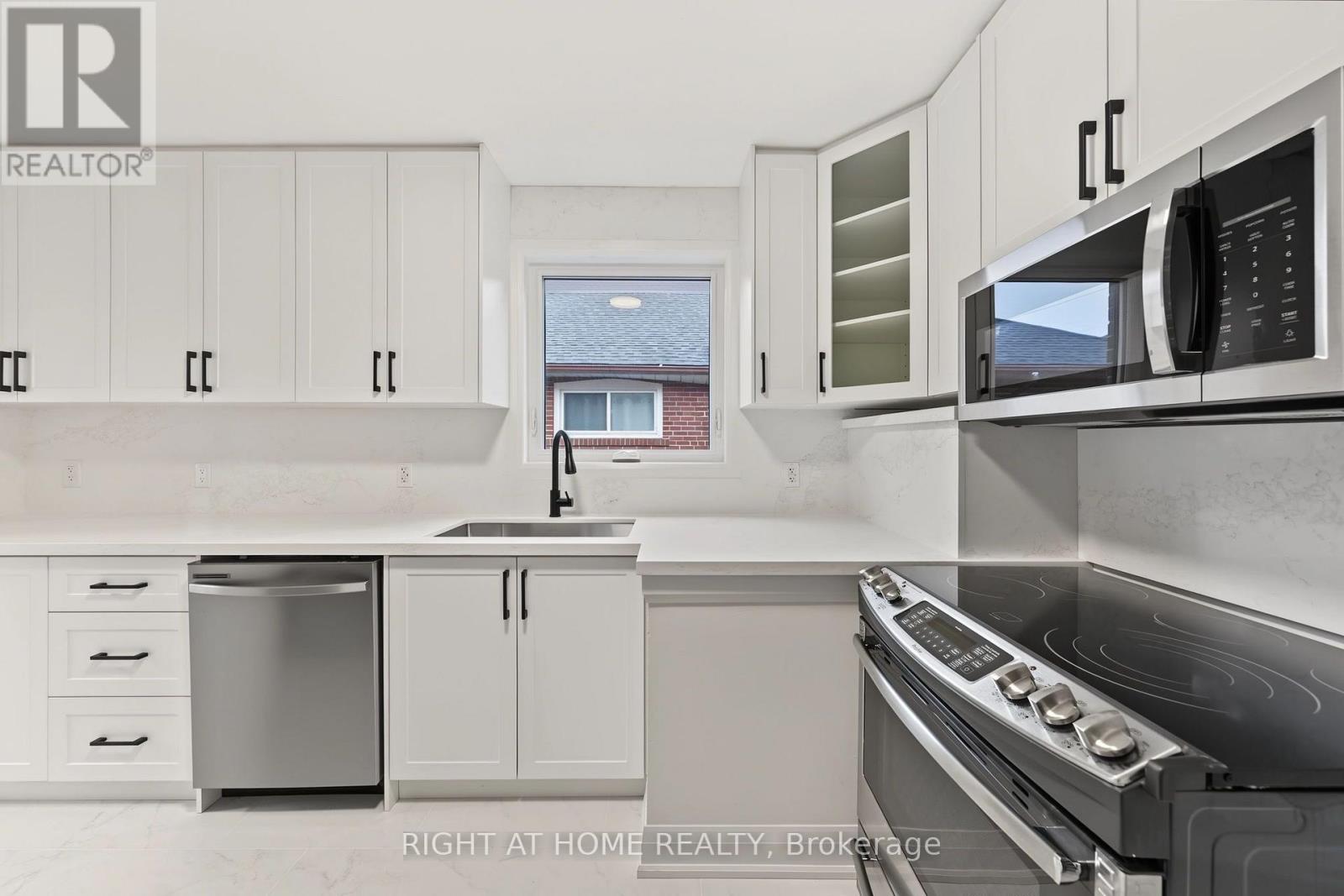 1008 KENNEDY ROAD - 8