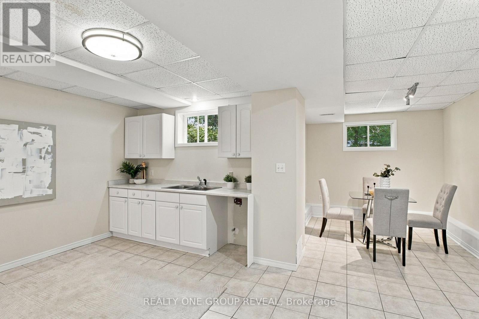2163 BOUNDARY ROAD - Image 34