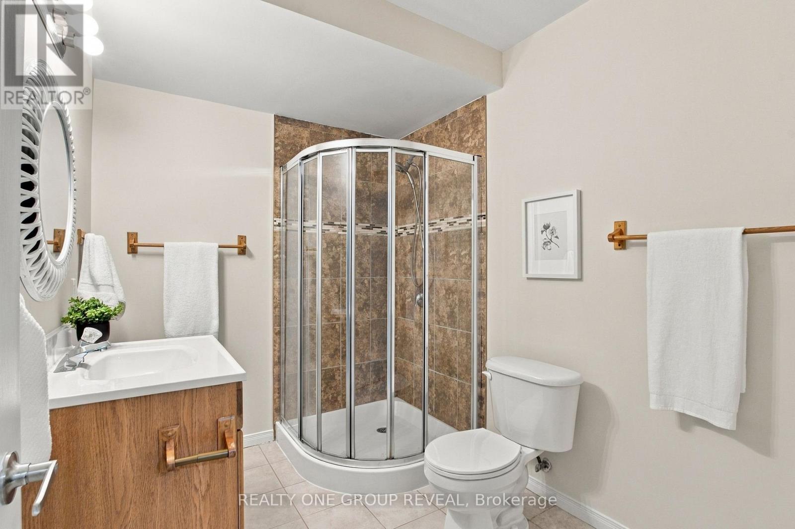 2163 BOUNDARY ROAD - Image 40