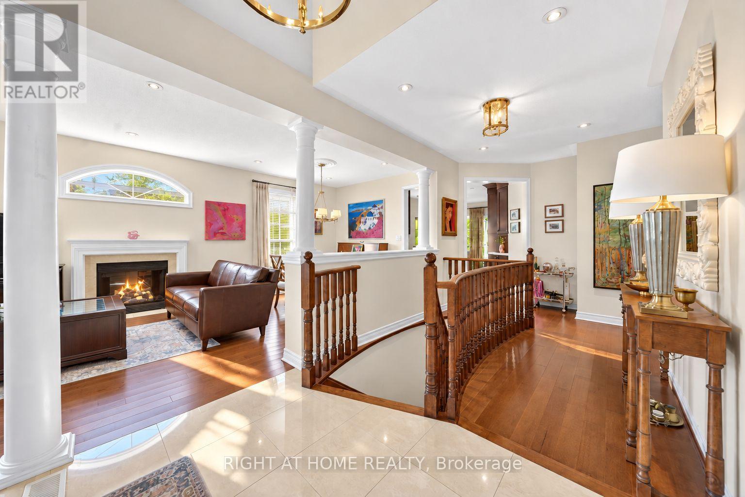 8 BRANTHAVEN COURT, Whitby (Brooklin) — photo 5