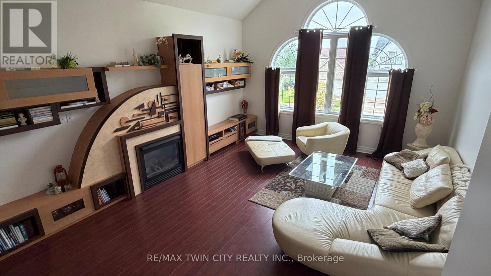 87 STEEPLERIDGE STREET - 23