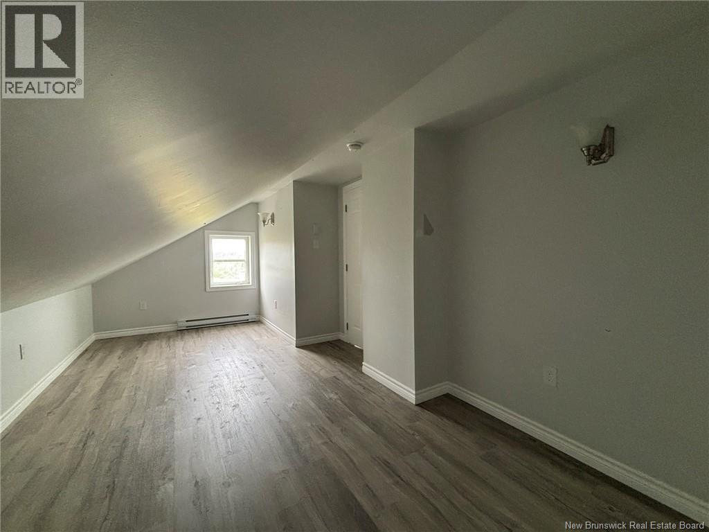 11 Windsor Street - Image 31