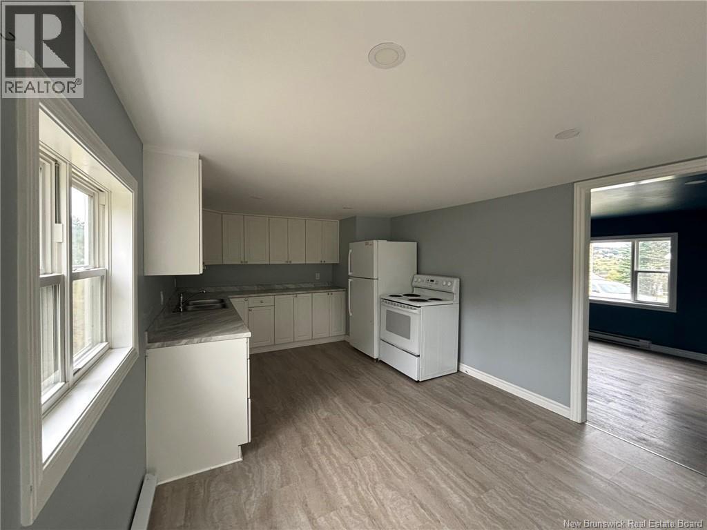 11 Windsor Street - 9