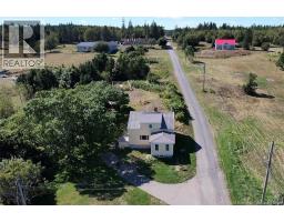 11 Windsor Street, Grand Manan, NB E5G2J7 Photo 40