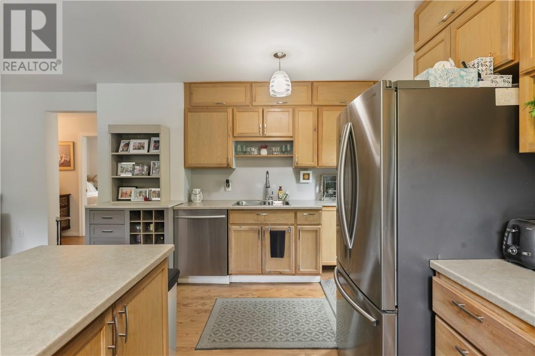 474 OLD WEBBWOOD Road - Image 33