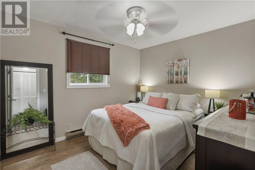 474 OLD WEBBWOOD Road - 40