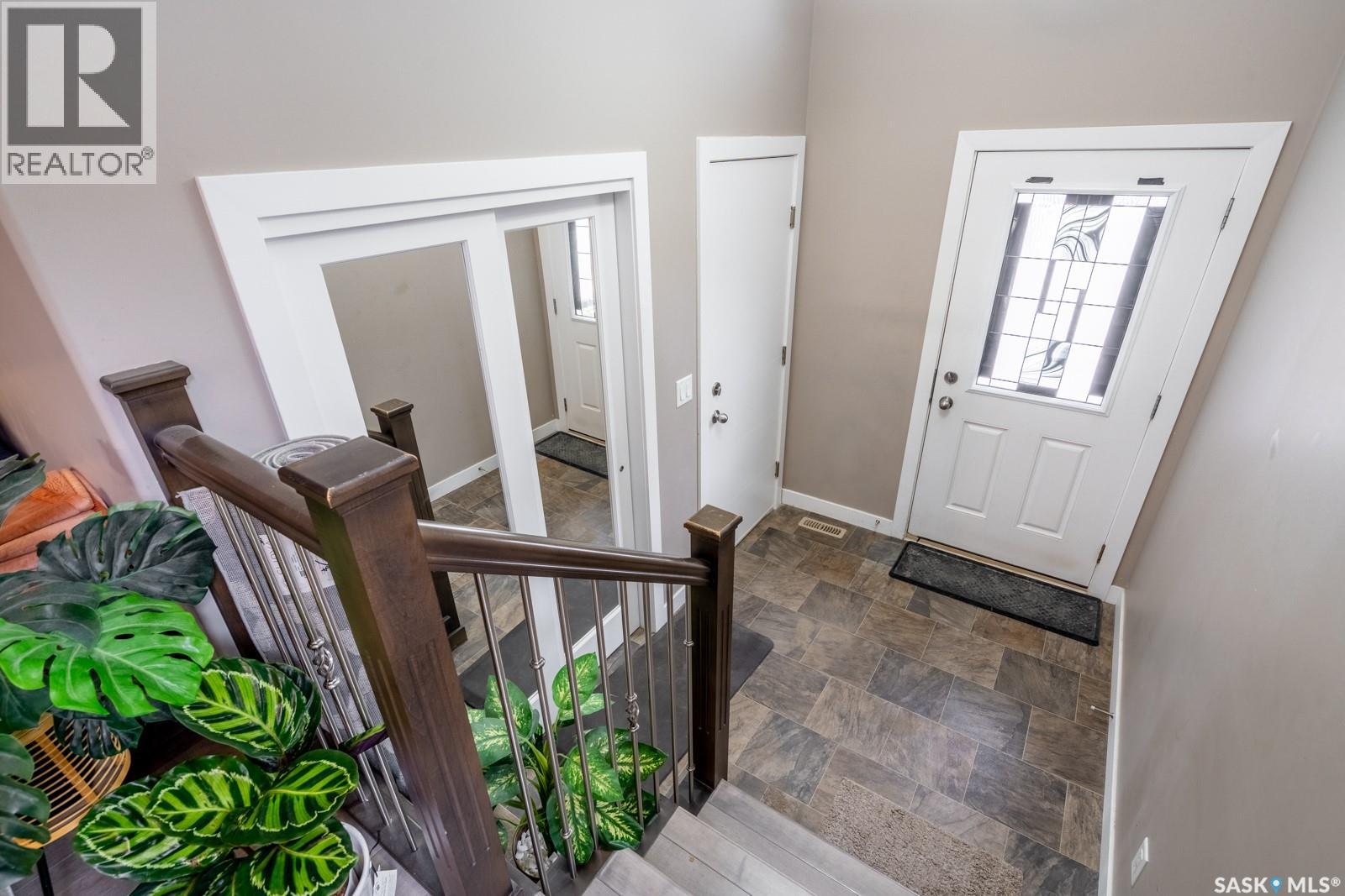 4209 Green Olive WAY E, Regina Saskatchewan — photo 3