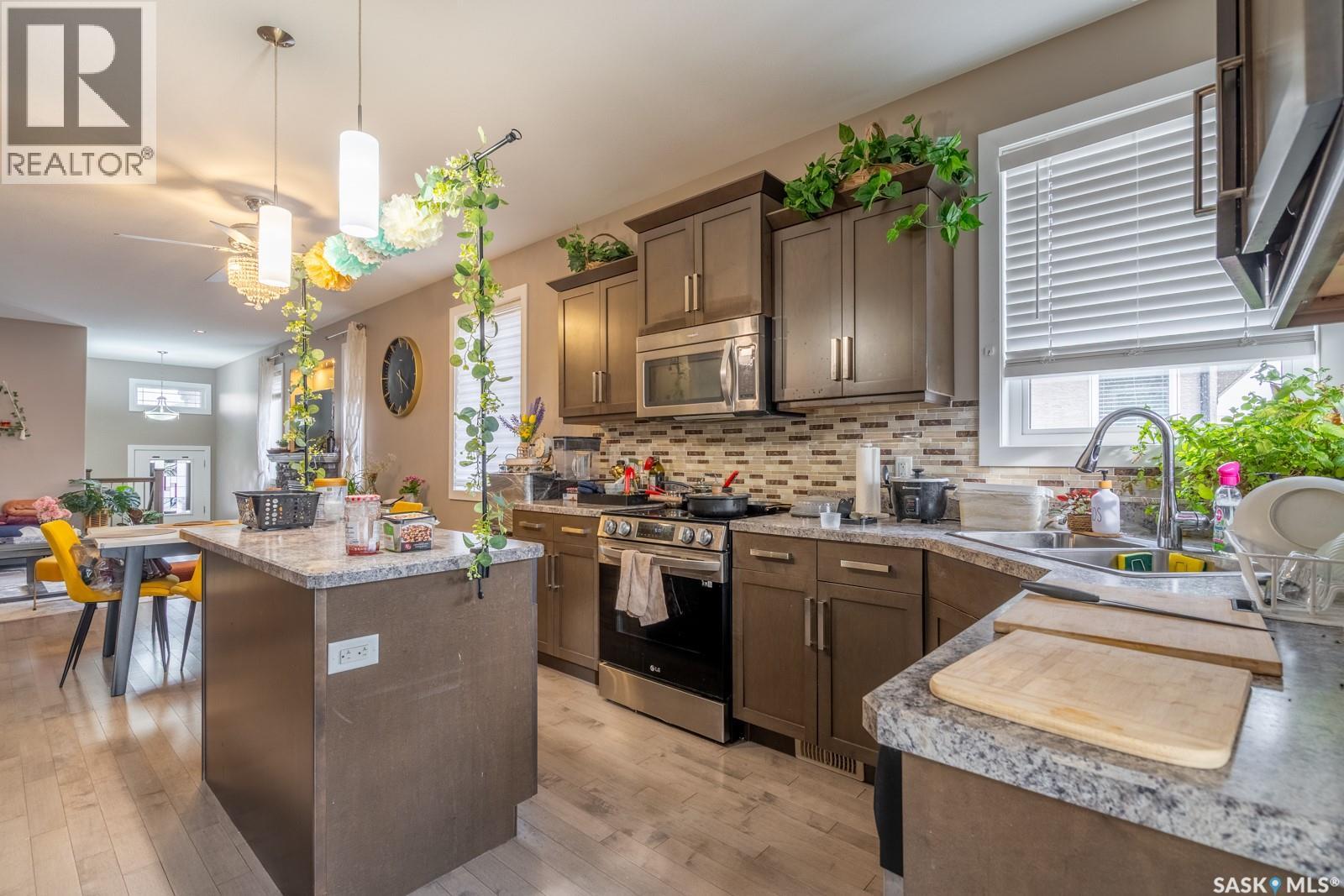 4209 Green Olive WAY E, Regina Saskatchewan — photo 8