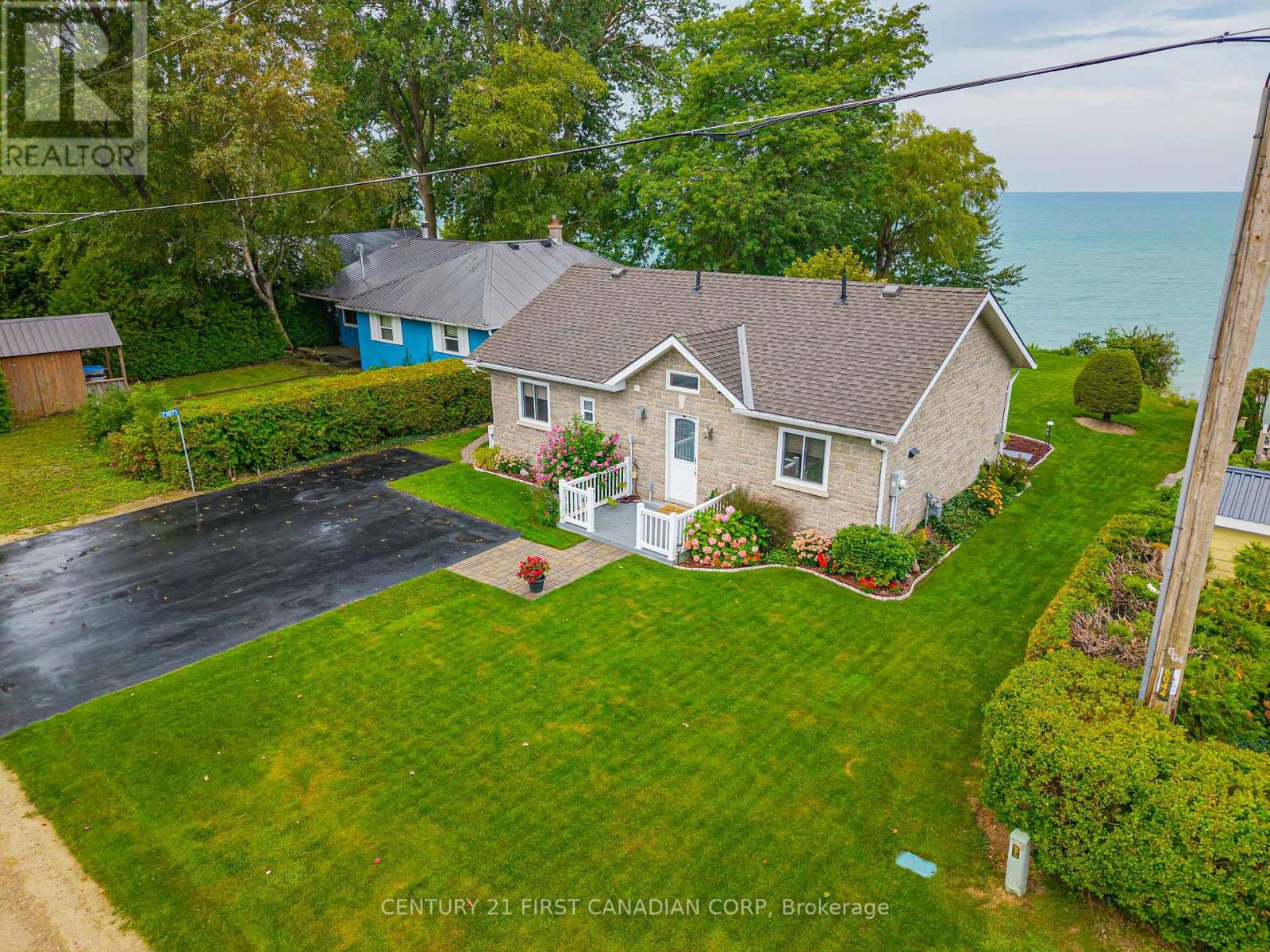 71871 SUNVIEW AVENUE, Bluewater (Hay)