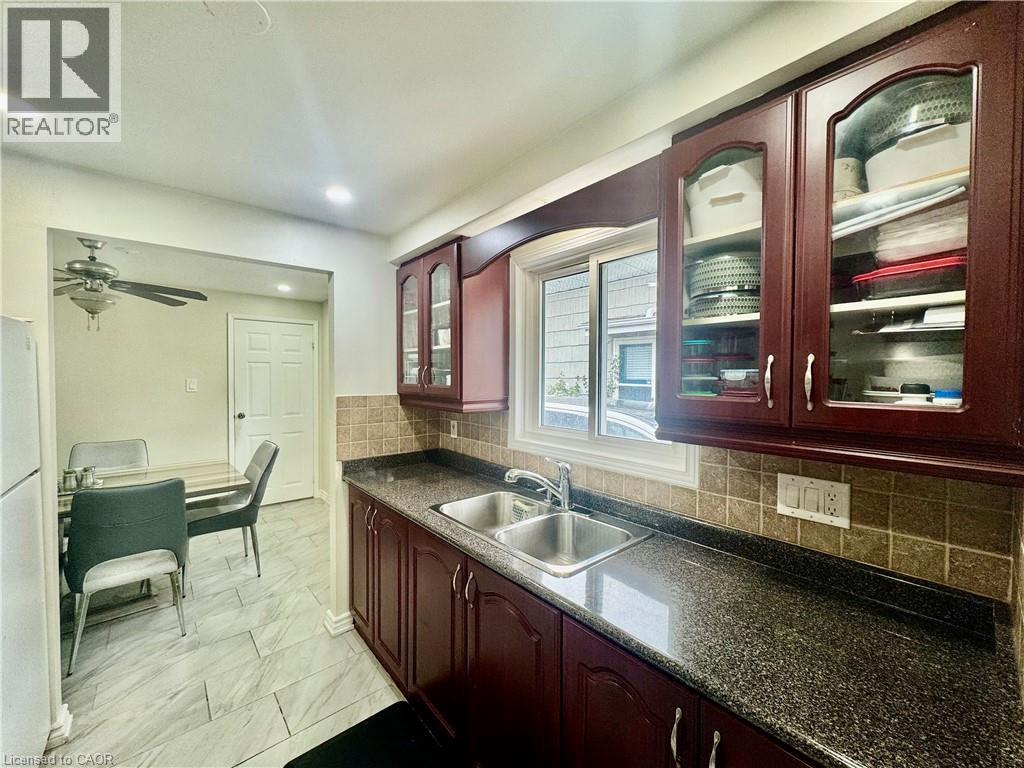 111 FERGUSON Avenue Unit# Main, Cambridge — photo 6