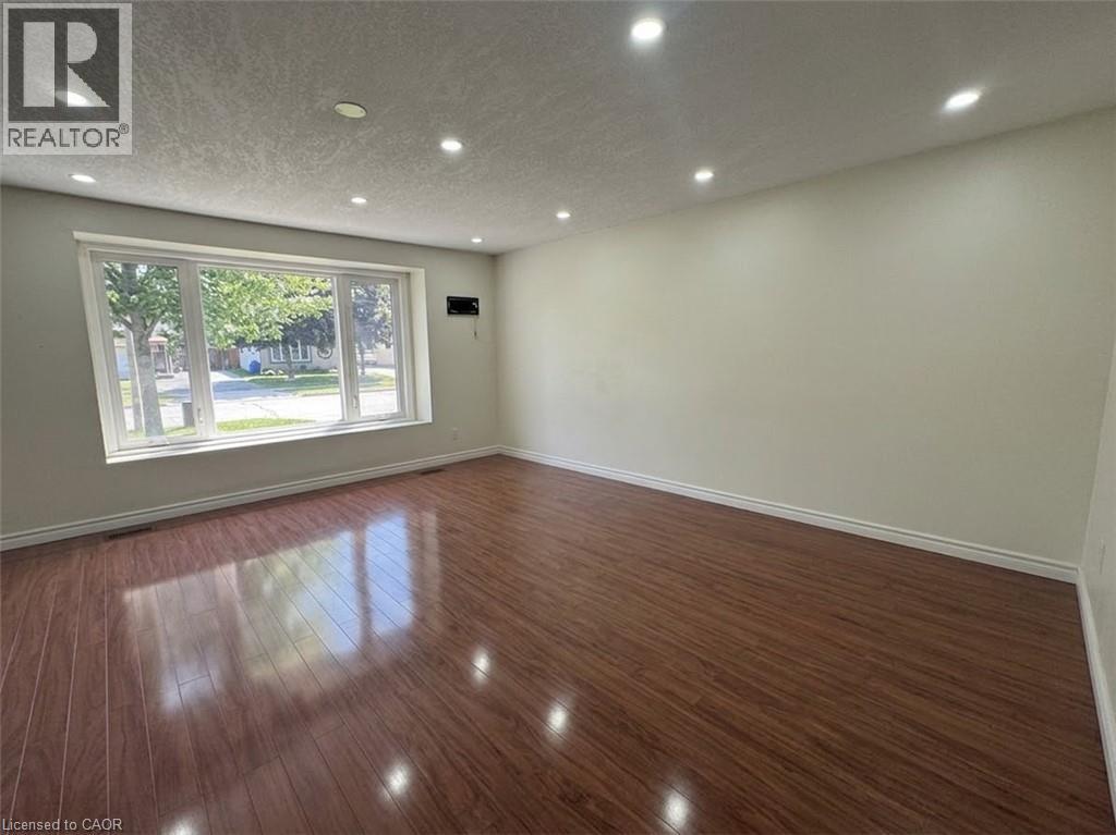 111 FERGUSON Avenue Unit# Main, Cambridge — photo 3