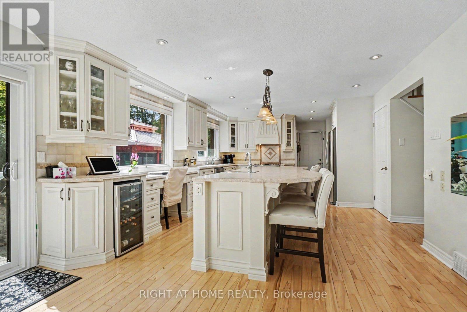 4 Bed, 4 Bath House for Sale in Ottawa – 1275 BYRNES TERRACE, Ottawa – MLS# X13770436 - Image 9