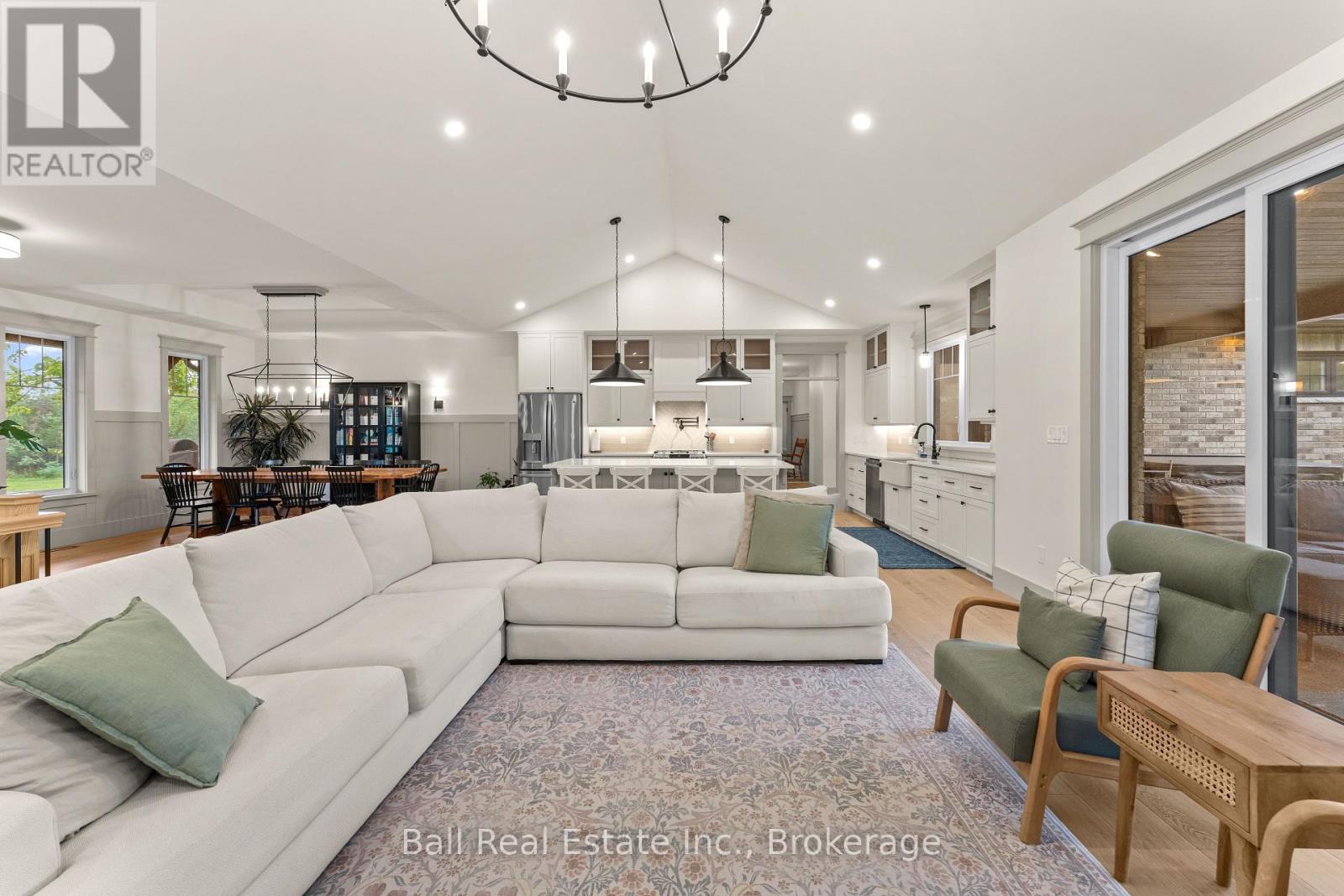 149 ELLWOOD CRESCENT - Image 10