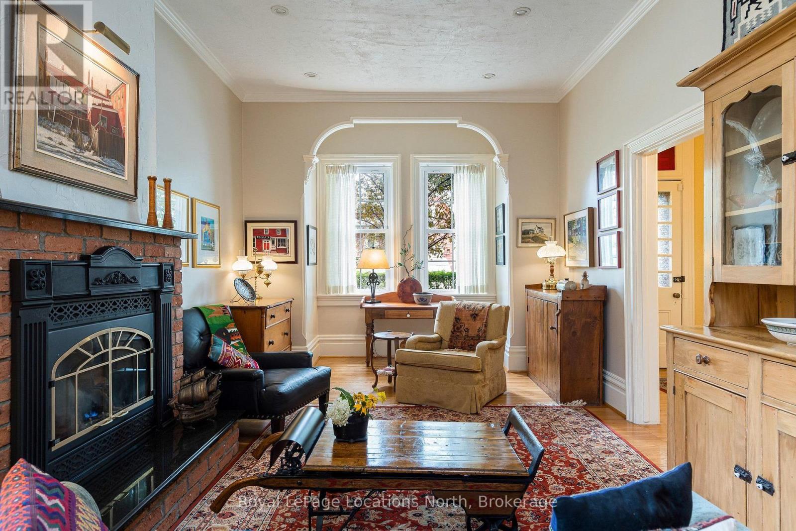 148 NAPIER STREET - 14