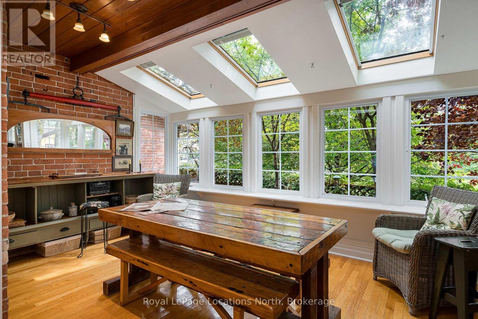 148 NAPIER STREET - 21