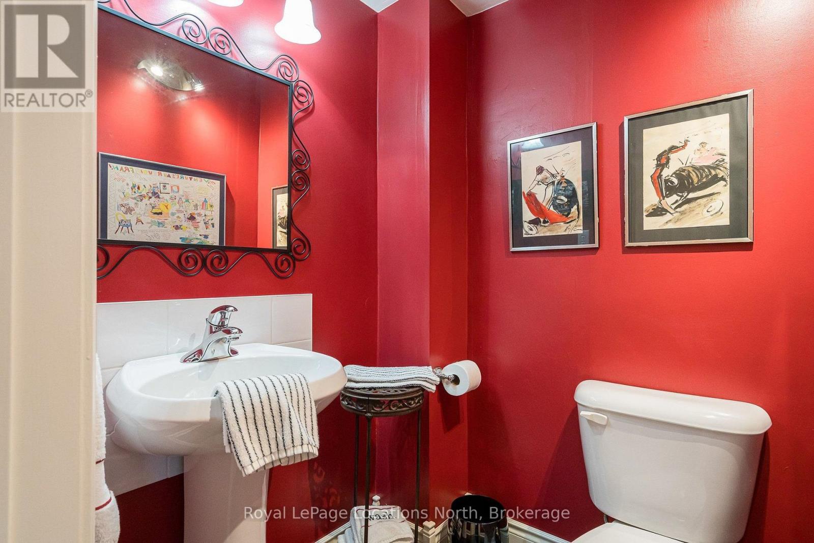148 NAPIER STREET - 27