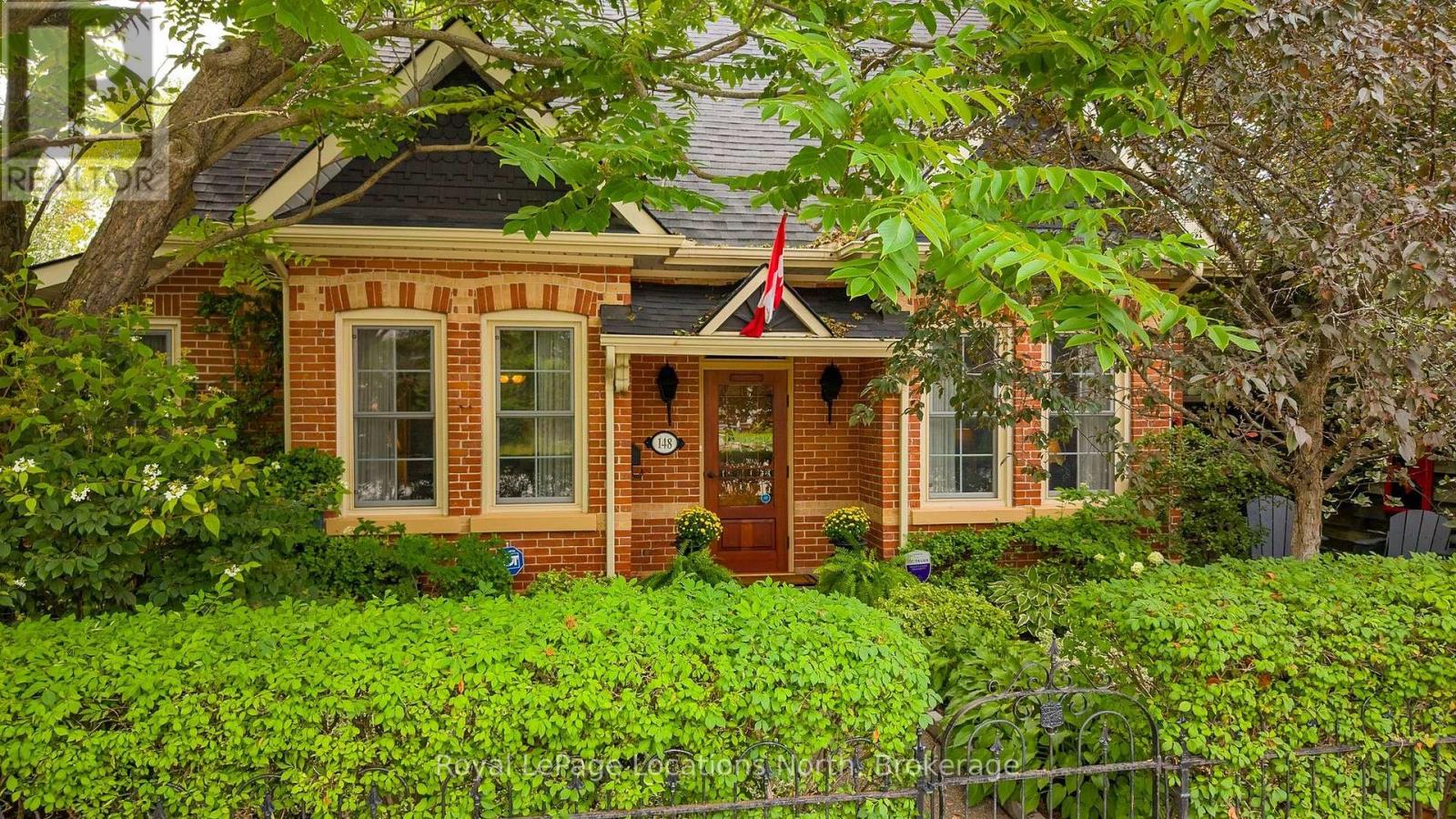 148 NAPIER STREET - 44