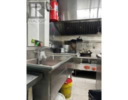 2 - 1226 Mosley Street, Wasaga Beach, ON L9Z2E5 Photo 8