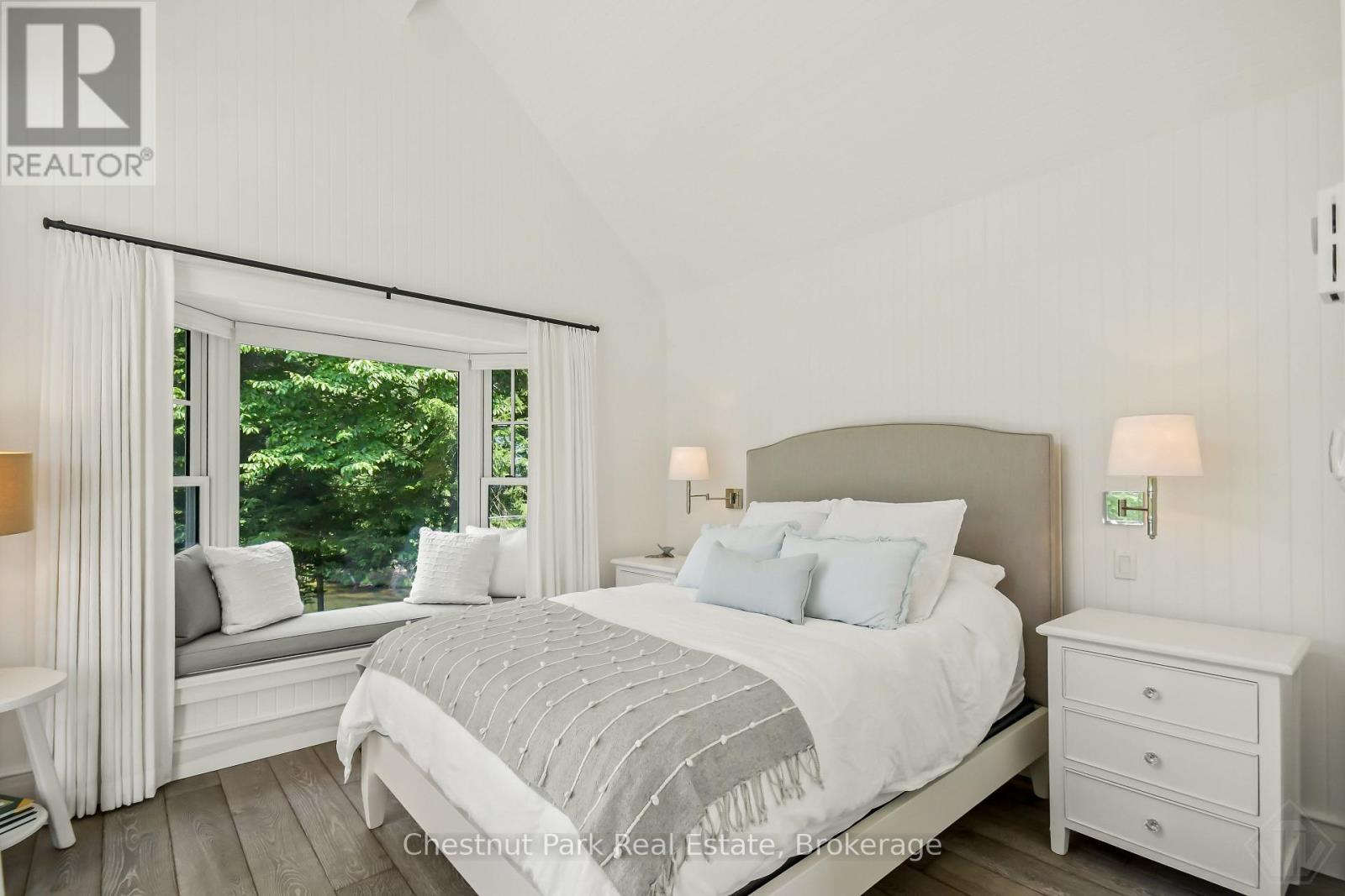 1160 EILEAN GOWAN ISLAND - 35