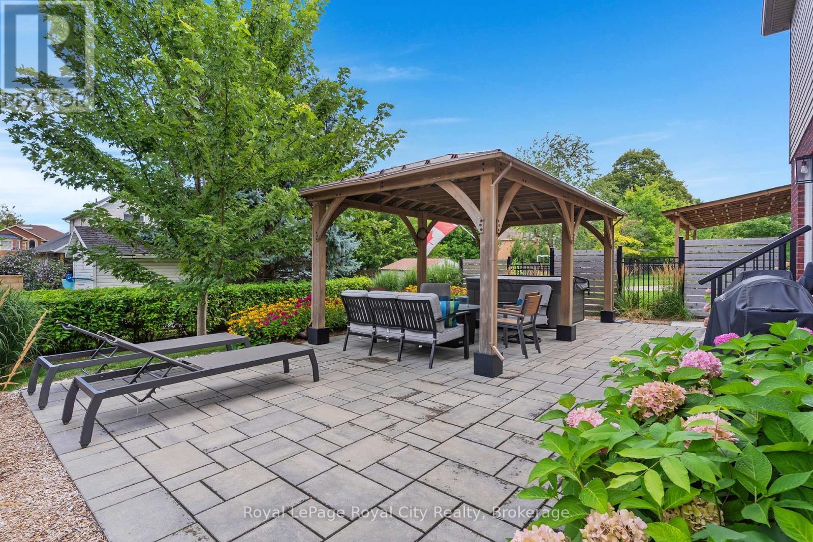 96 TIMBER CREEK CRESCENT - 2