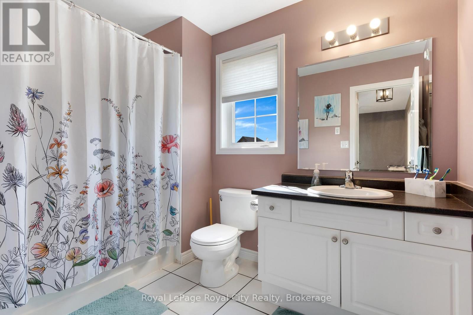 96 TIMBER CREEK CRESCENT - Image 33