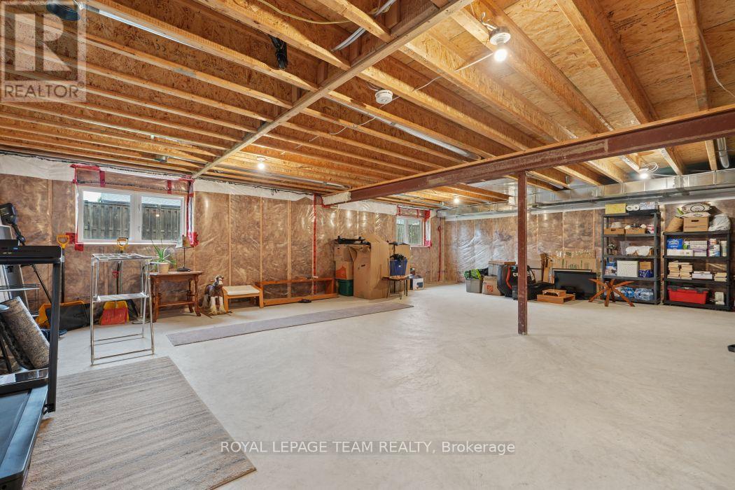 2 Bed, 2 Bath House for Sale in Arnprior – 253 EDEY STREET, Arnprior – MLS# X13768366 - Image 31