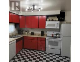 15 Richards Road thumbnail 3