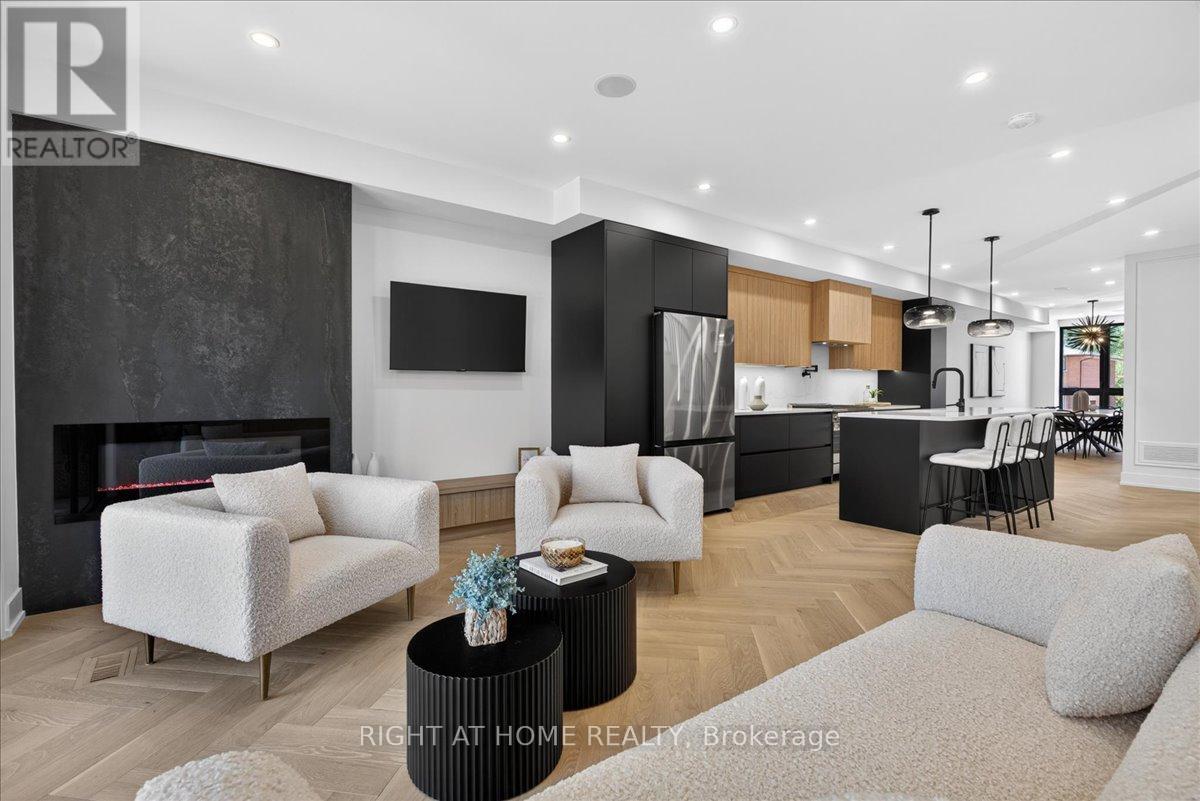15B ROSEMEADE AVENUE - 1