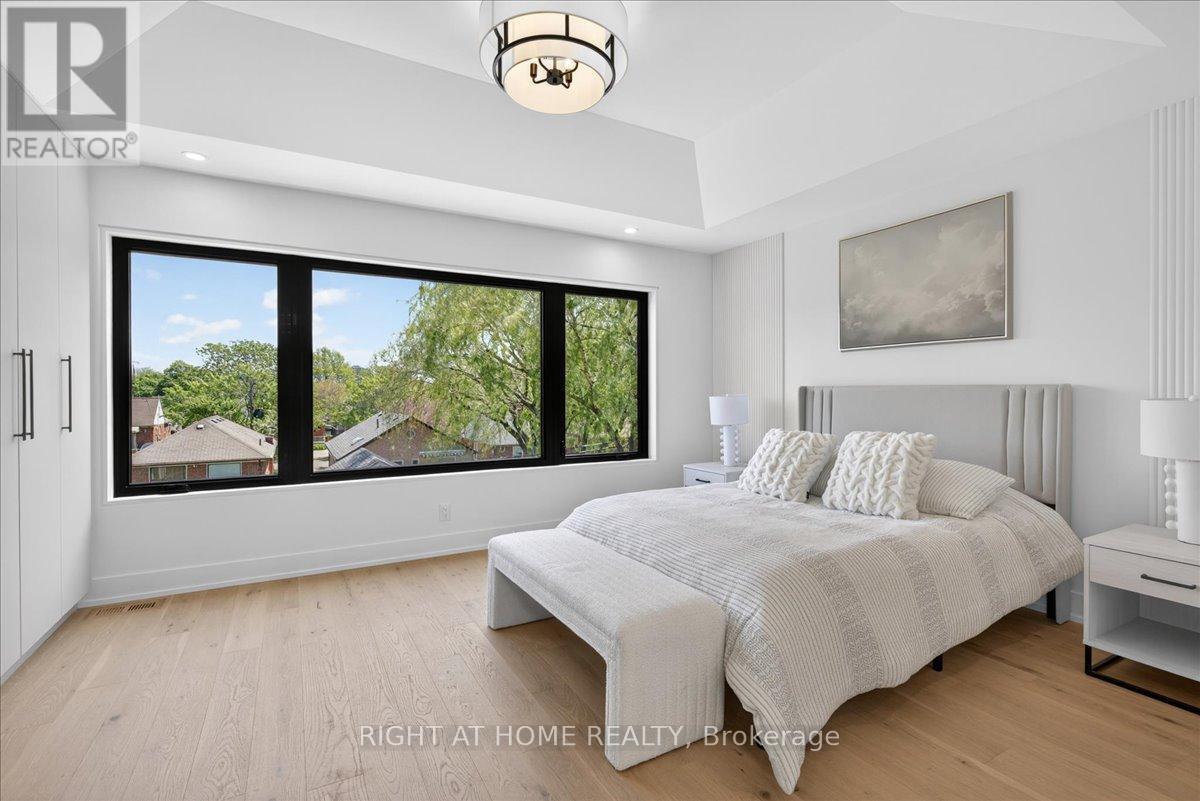 15B ROSEMEADE AVENUE - 21