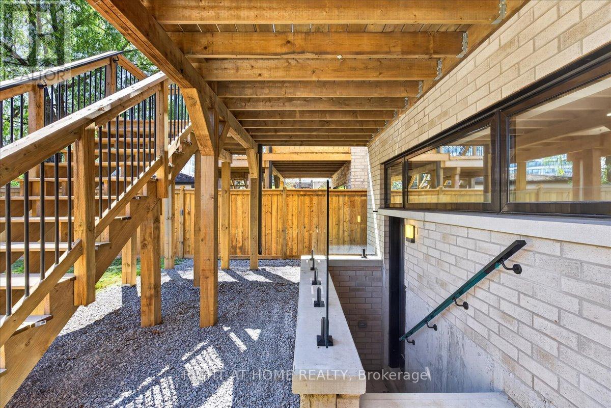15B ROSEMEADE AVENUE - 43