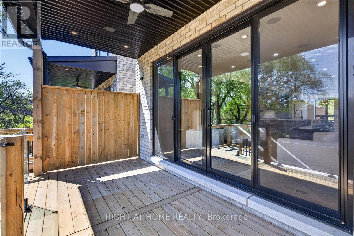 15B ROSEMEADE AVENUE - 47