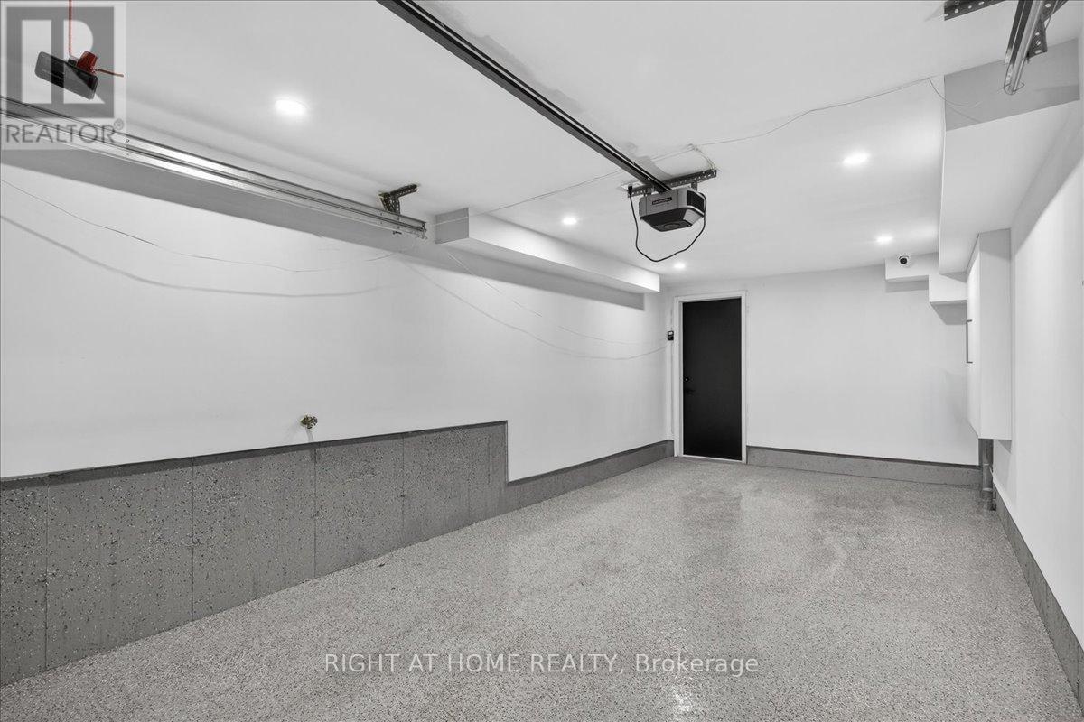 15B ROSEMEADE AVENUE - 50
