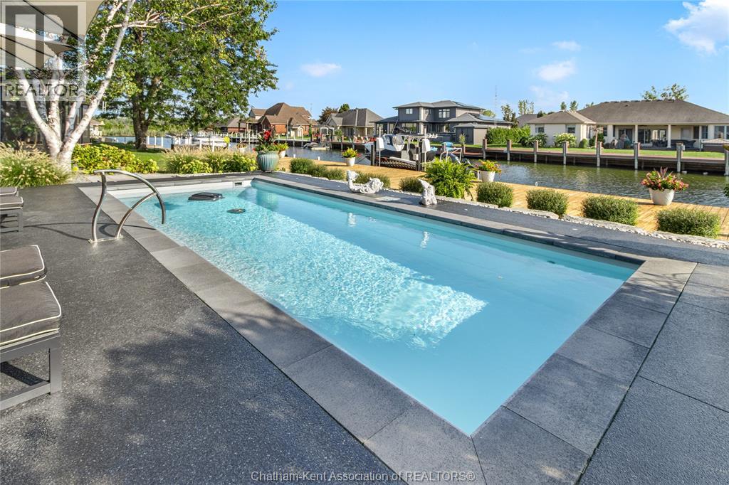 19165 BLUE WATER AVENUE - 44
