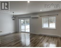 144-146 Village Line Avenue, Valley, NS B2N0J3 Photo 6