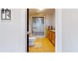 3pc Bathroom - 74 Road 3 West, Kingsville, ON N9Y3A2 Photo 12