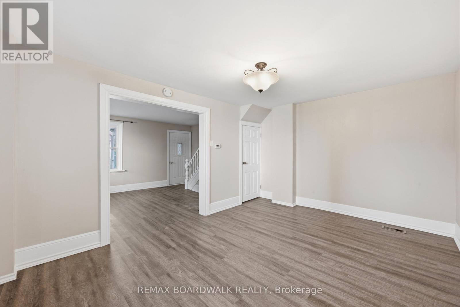390-394 HYDE STREET - Image 18