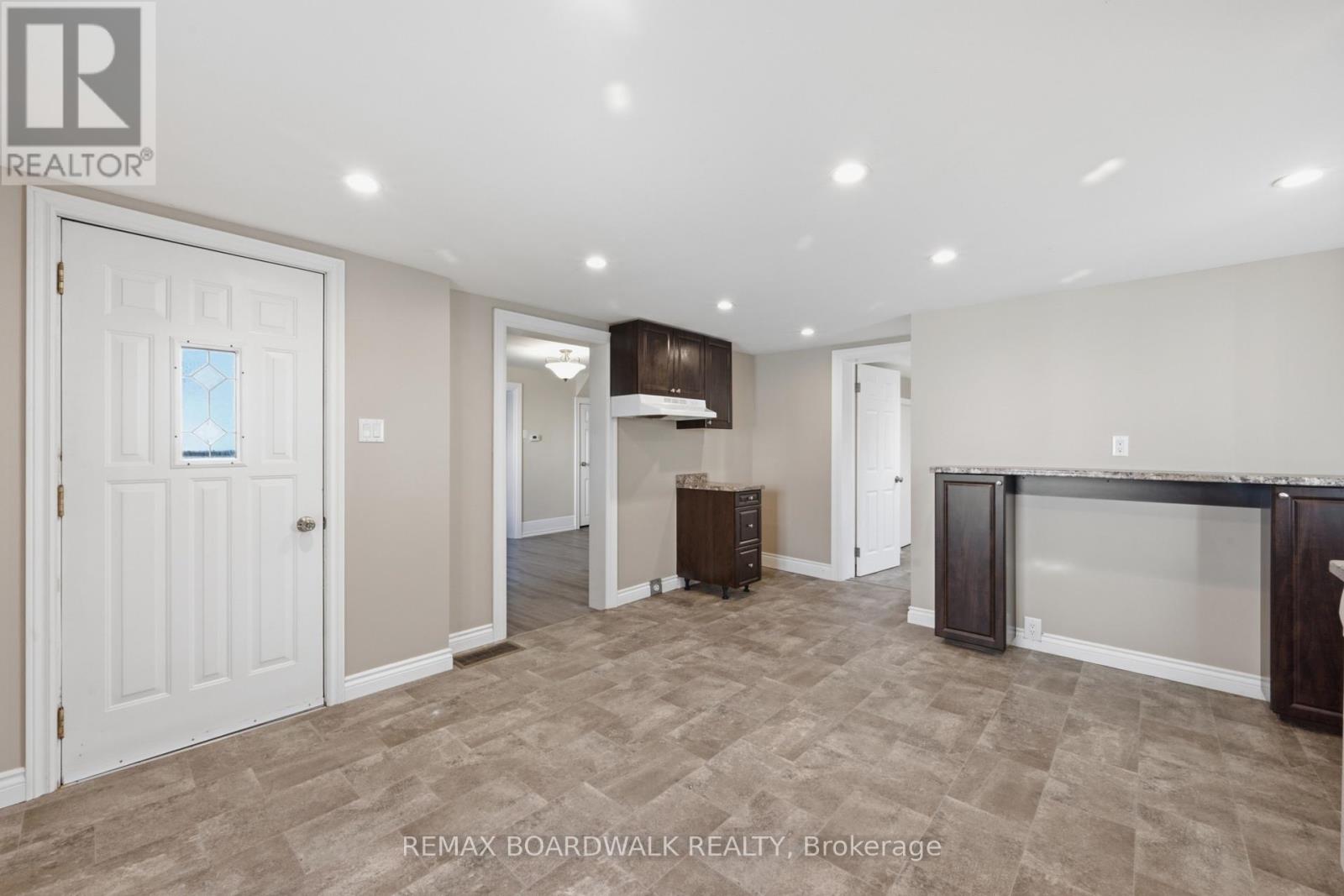 390-394 HYDE STREET - Image 23