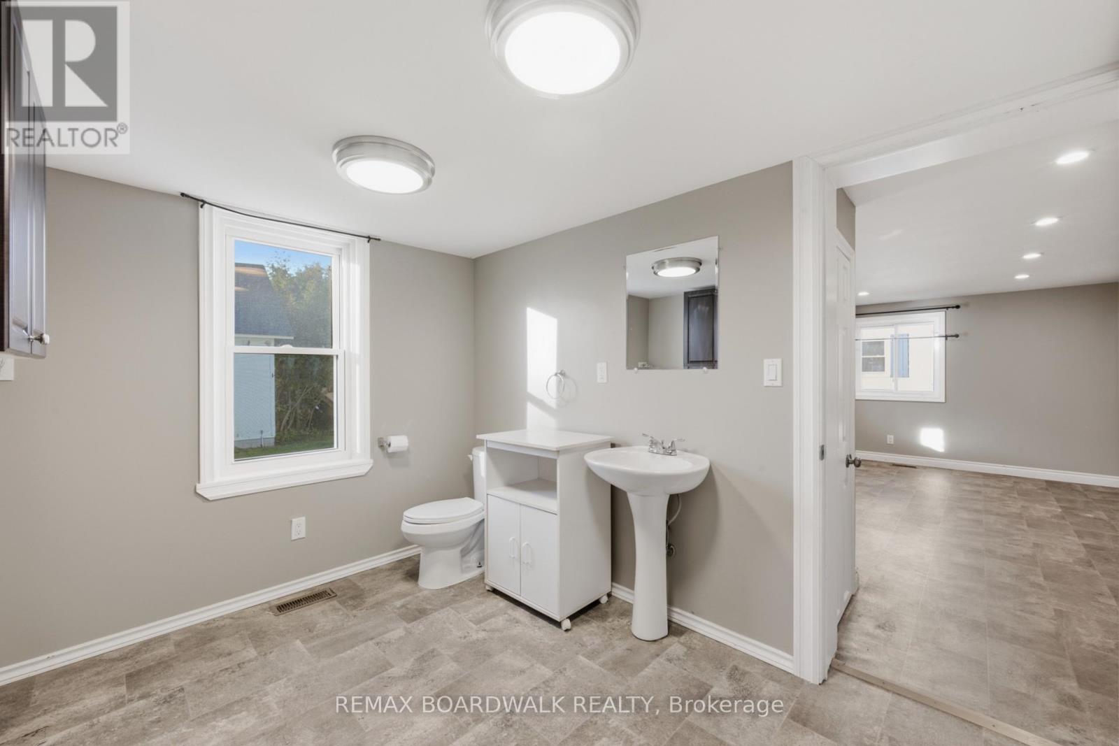 390-394 HYDE STREET - Image 26