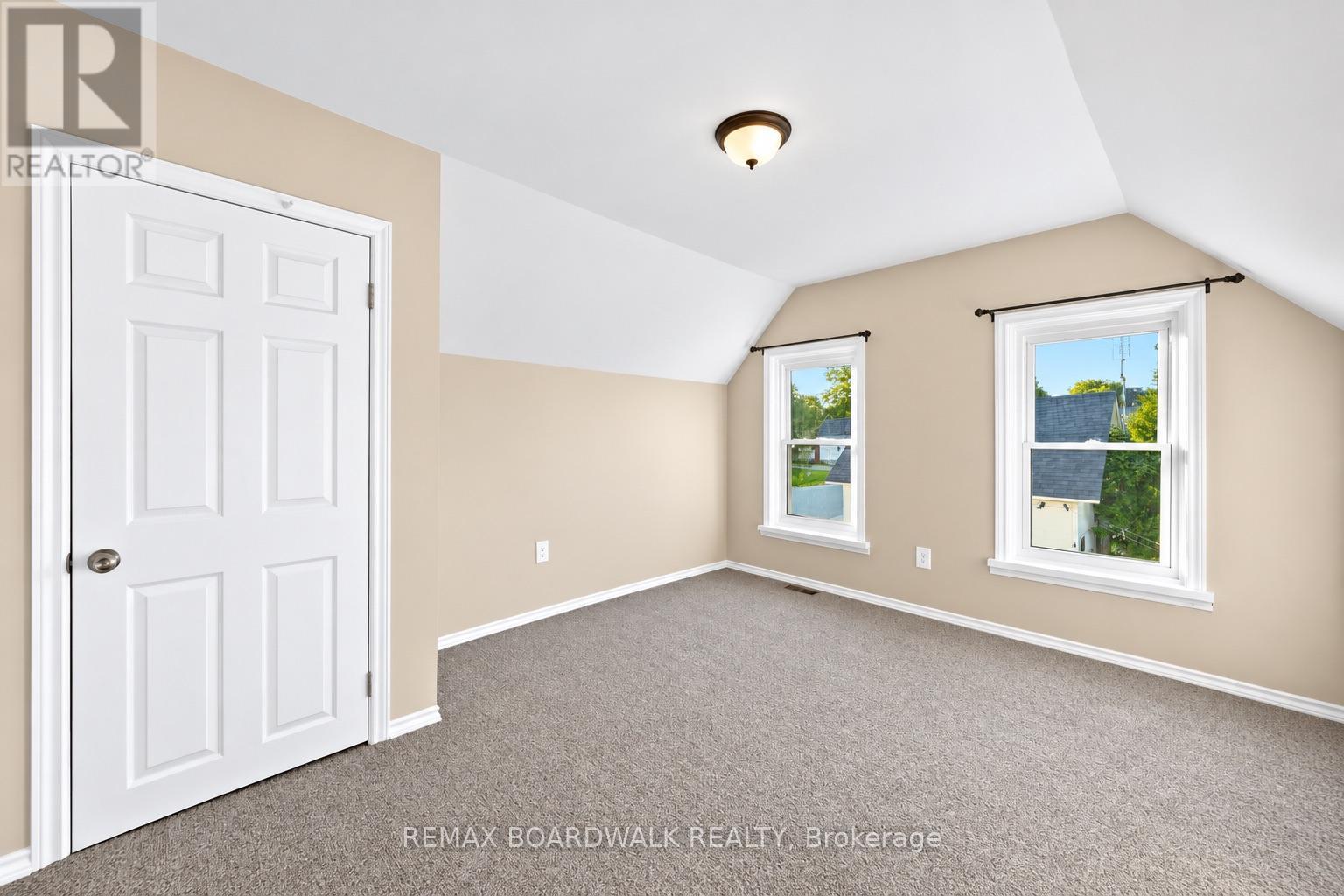 390-394 HYDE STREET - Image 31