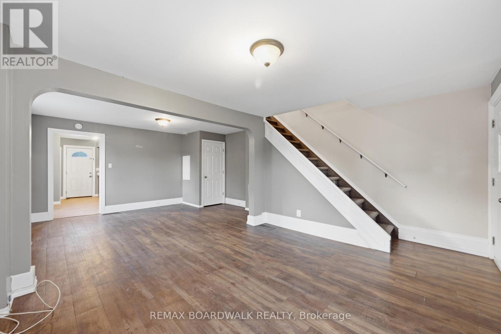 390-394 HYDE STREET - Image 38