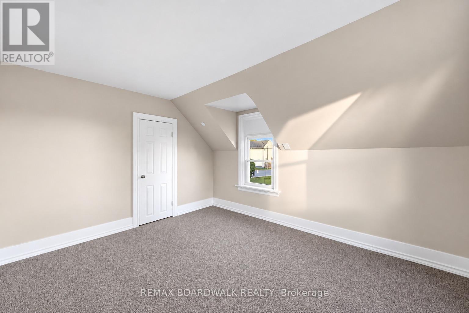 390-394 HYDE STREET - Image 47